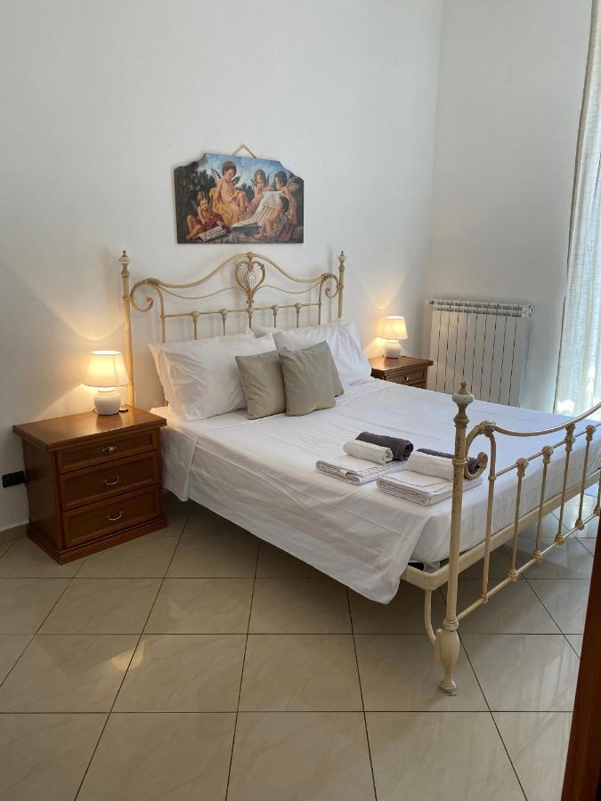 Bacio Di Luna Bari Exterior foto